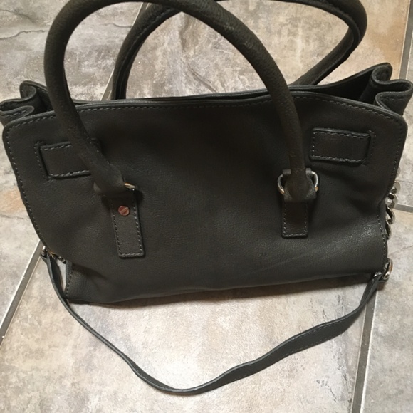 Brand New! Michael Kors Leather Satchel Purse Grey w/ Silver Chain Detail - Picture 4 of 12